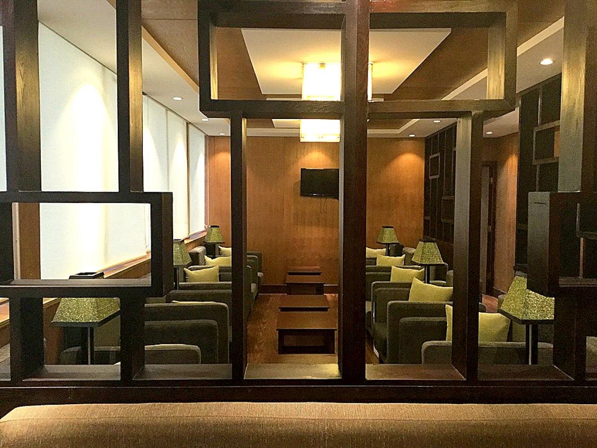 Light Wooden Partitions
