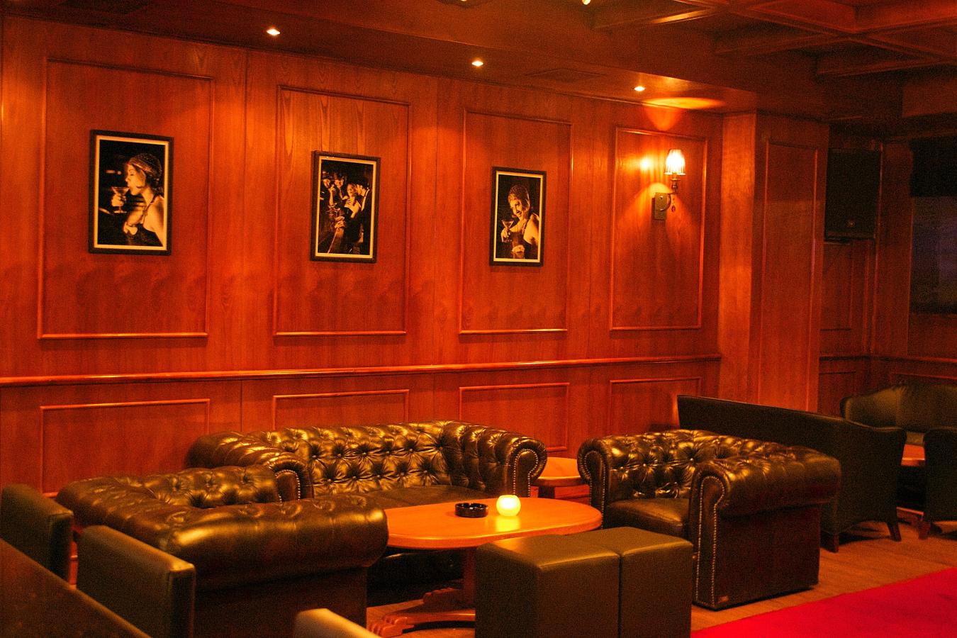 Bentley's VIP Room